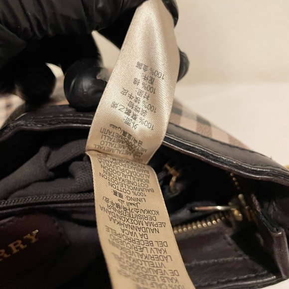 Burberry Haymarket Crossbody bag - Picture 4 of 10